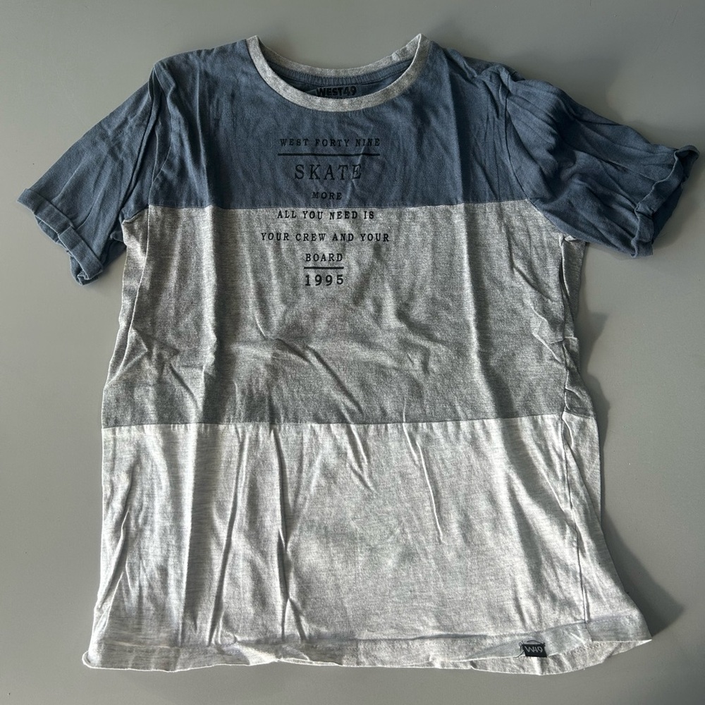 West49 Tricolour T-shirt (Boys XL)